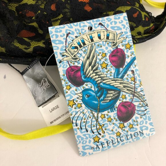 Sinful by Affliction Bikini Top Reversible Leopard Lace Overlay Black Yellow L - Picture 3 of 4